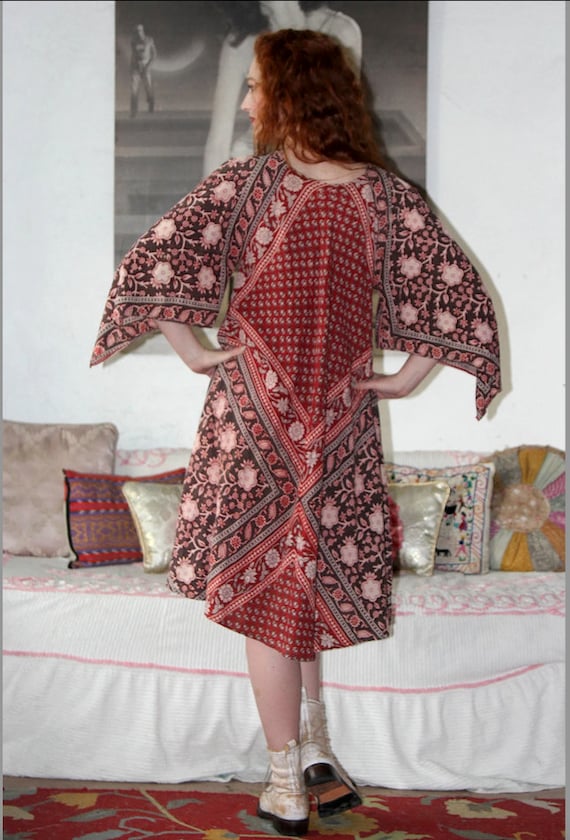 Vintage 70s Indian Print Caftan Dress: Bell Sleeve Mini Dress