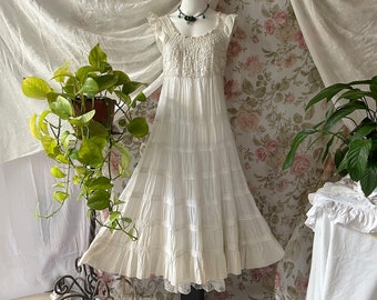 Vintage 70s Boho White Lace Gauze Peasant Dress