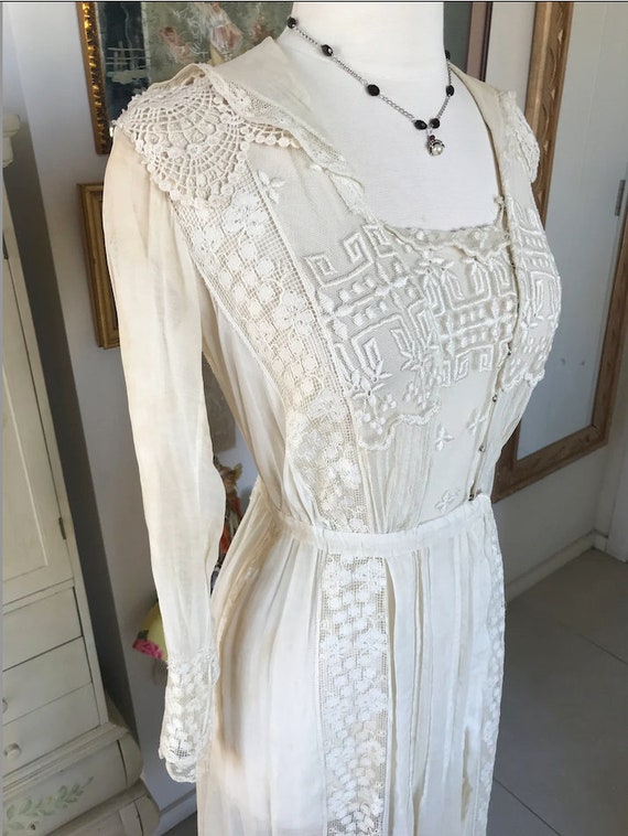 Antique Edwardian Netted Lace Embroidered Dress - image 4