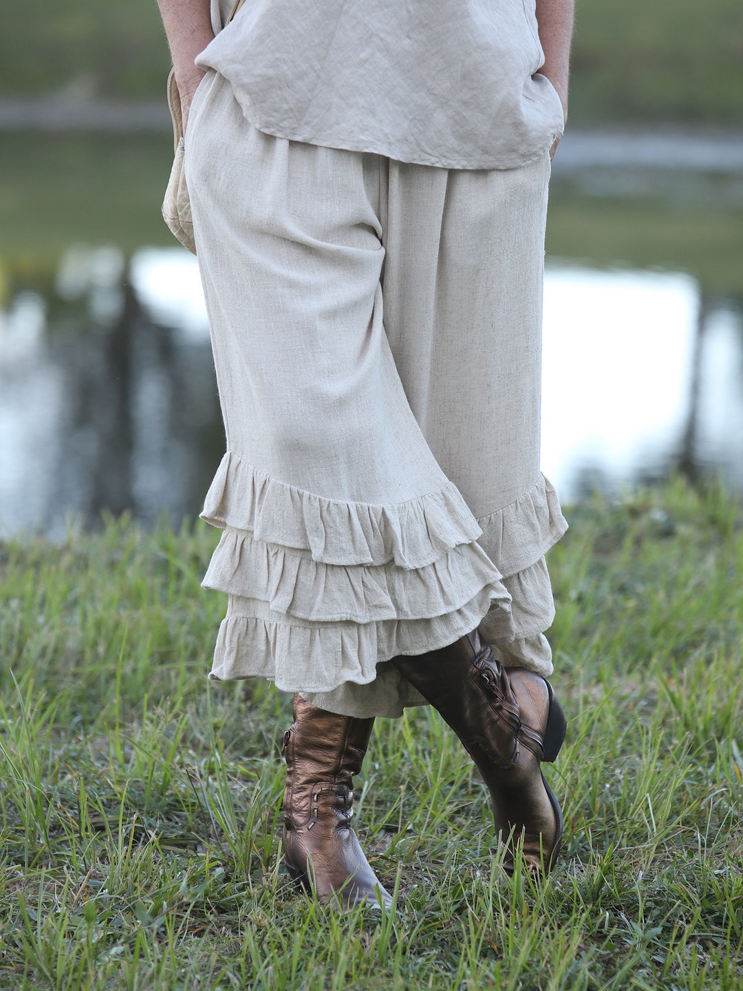 Beige Linen Ruffle Bloomer Pants. Linene Pantaloons, Linen Capri