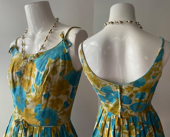 Vintage 1950s Sundress l 50s Turquoise and Gold S… - image 9