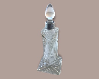 Beautiful Antique Glass and Silver Parfume Bottle