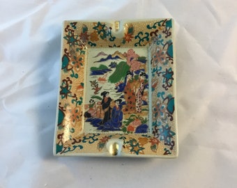 Vintage Satsuma Porcelain Hand Painted Ashtray With Gilding Geisha