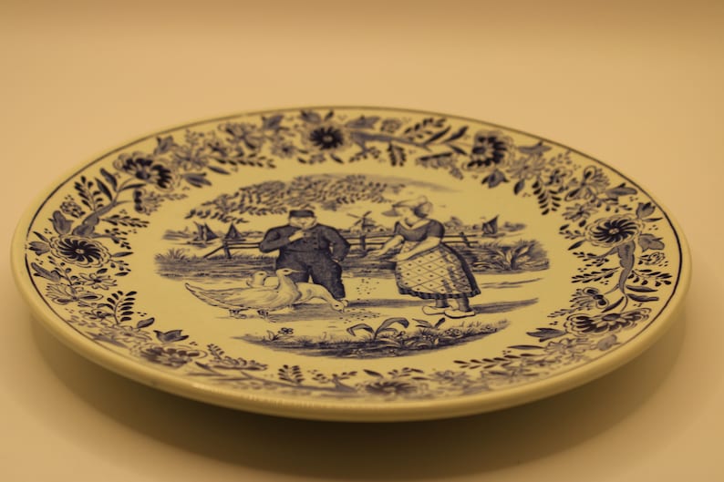 BOCH BELGIUM Delfts Plate Blue Delft Man and Lady Feeding Chickens Etsy