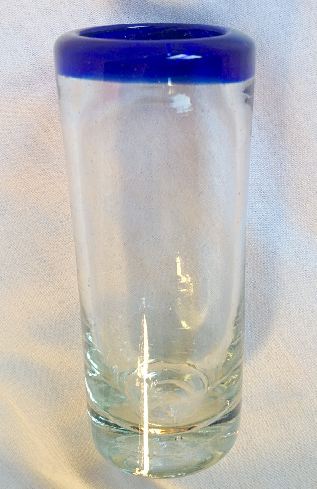 Set of 8 blue-rim handmade blownglass shooter glasses - Etsy.de