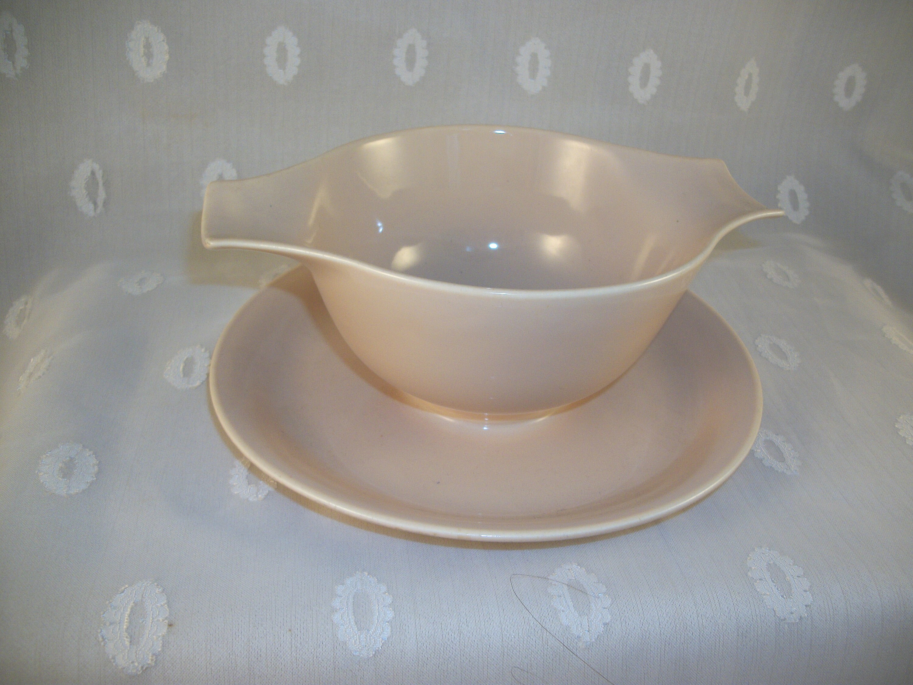 Homer Laughlin Jubilee Gravy Bowl With Attached Plate Vintage Etsy