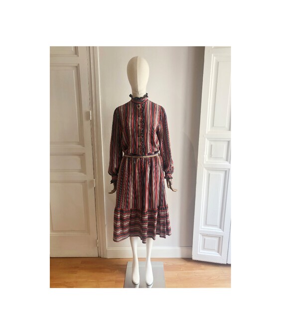 Guy Laroche 1970s / 1980s SILK Skirt & Blouse Matc