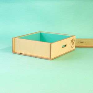 Molde de producción para figuras altas y delgadas de 25 libras - FABRICADO EN EE. UU.