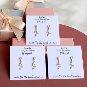 Best friend Bridesmaid earrings Gifts, 14K Gold Plated, Dainty Gold leaf earrings for her, Forest Wedding ON SALE 画像 1