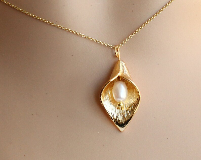 Calla Lily Necklace Genuine freshwater pearl 18K GOLD Plated Etsy