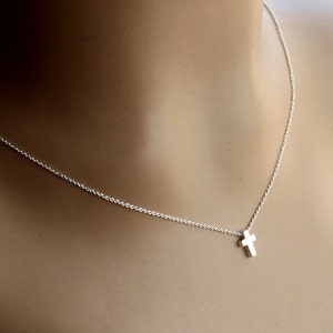 Tiny Cross Necklace, Silver Cross Necklace, Gift for Birthday, best friend, Bridesmaid gift Jewelry, bridal, Weddings jewelry