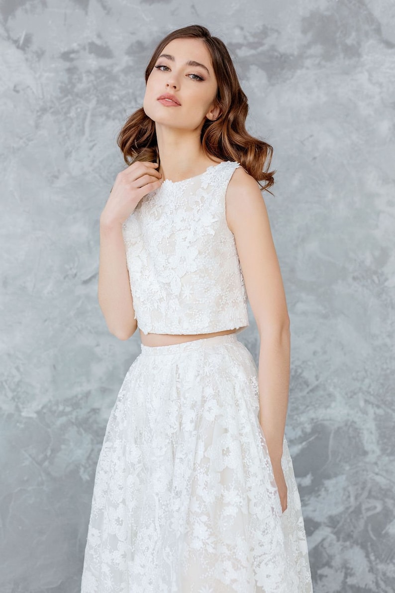 How to Choose the Perfect High Low Lace Wedding Dress