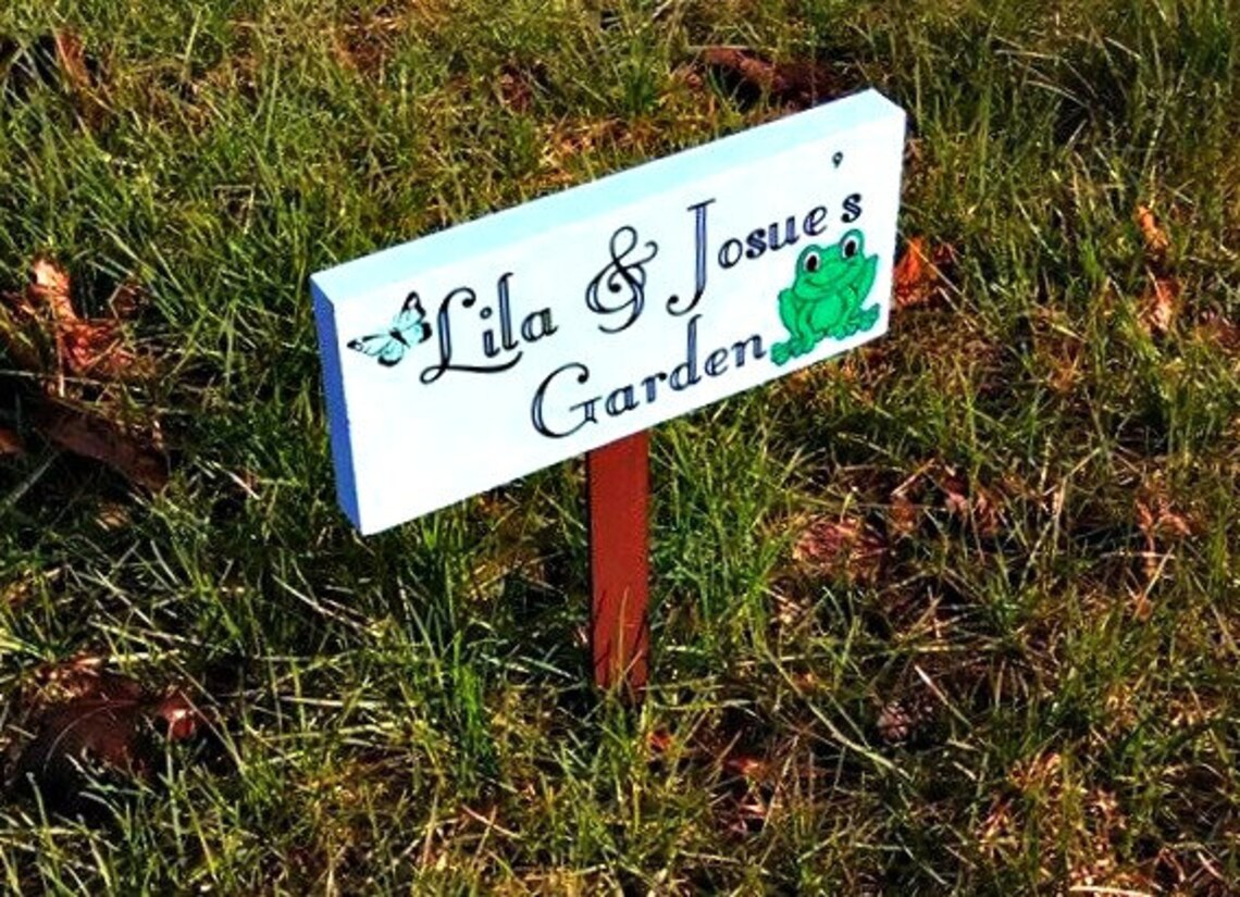 Frog Garden Sign Custom Garden Sign Personalized Garden Etsy