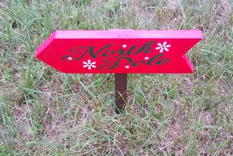 Outdoor Arrow Sign North Pole Sign Santas Workshop Holiday ...