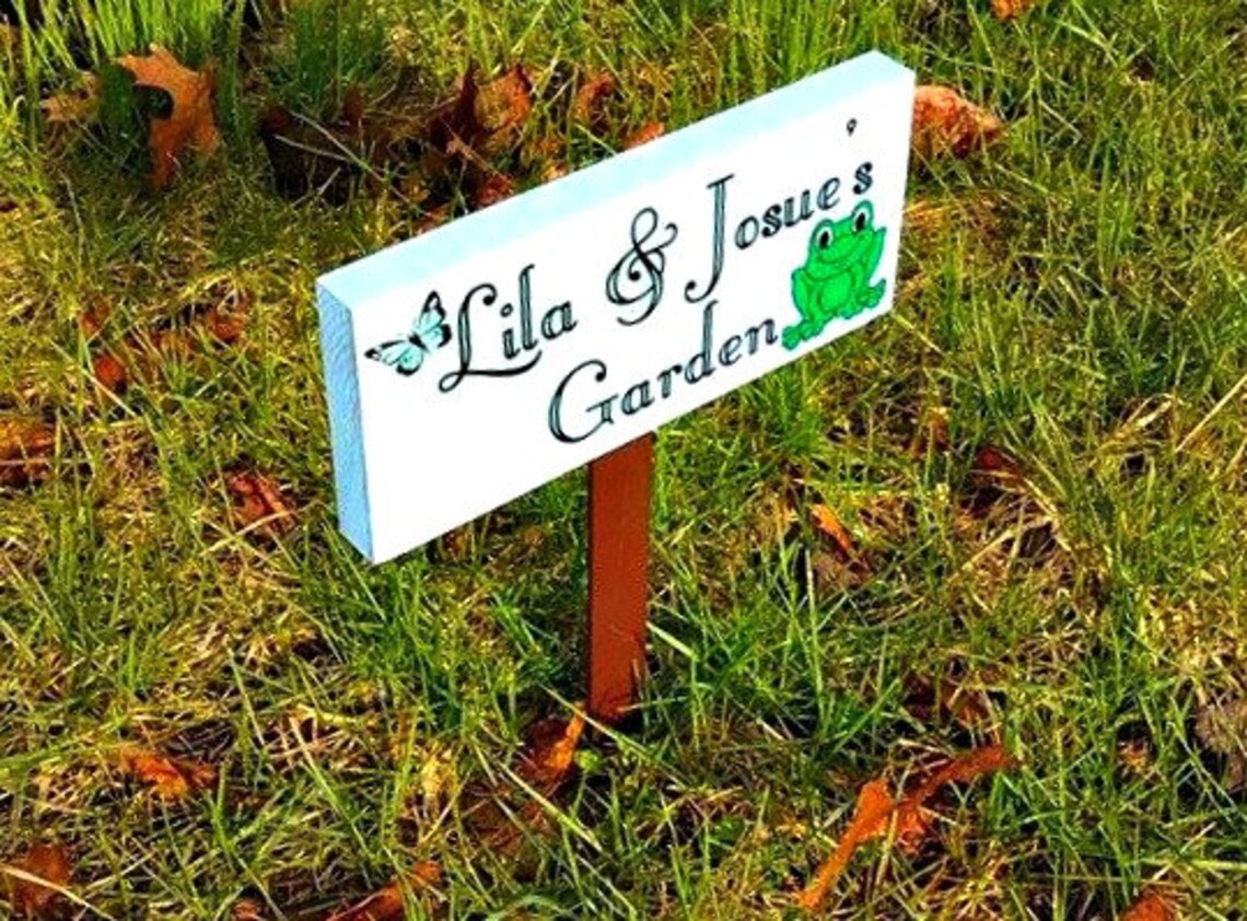 Frog Garden Sign Custom Garden Sign Personalized Garden Etsy