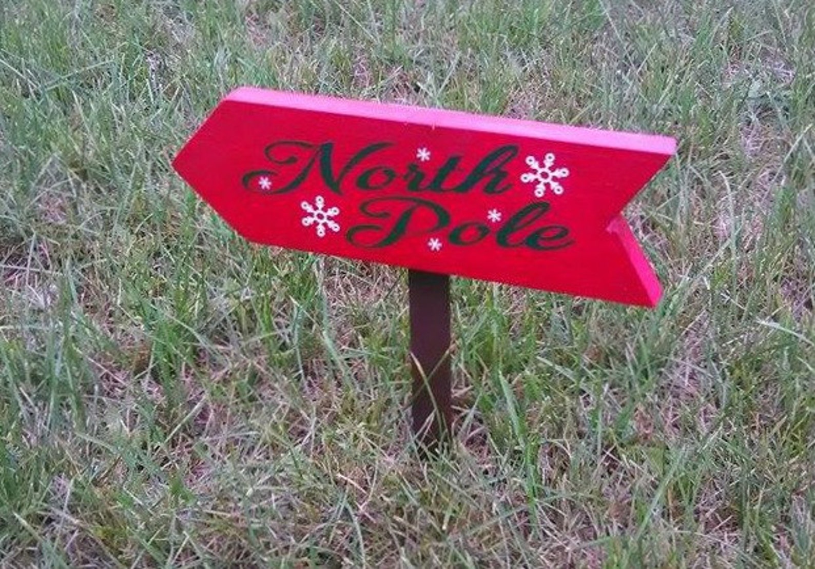 Outdoor Arrow Sign North Pole Sign Santas Holiday Etsy