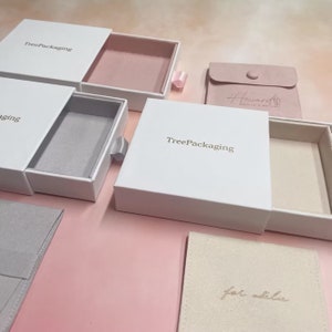 9*9*2.5cm Paper box custom jewelry box with bag pouch personalized logo chic small jewelry packaging box bulk drawer cardboard box