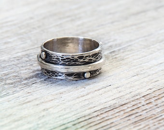 Sterling Silver, Spinner Ring, Worry Ring, Meditation ring, Hammered Silver Ring, Hammered Silver, Textured Sterling, Handmade jewelry