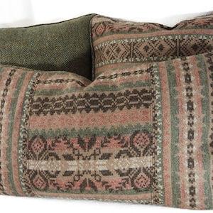 Housse de coussin Harris Tweed Zoffany Fair Isle Laine écossaise Vert Marron Rose Carré Rectangle