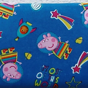 Peppa Pig Fuori dal Mondo Nickelodeon Nick Jr. Astronauta Scuola Spaziale Springs Creative Group 100% Cotone Fat Quarter