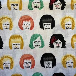 Schitt&#39;s Creek Moira&#39;s Wigs You&#39;re My Bebe Moira Rose Rosebud Motel Camelot Fabrics 100% Algodão Fat Quarter Fora de catálogo