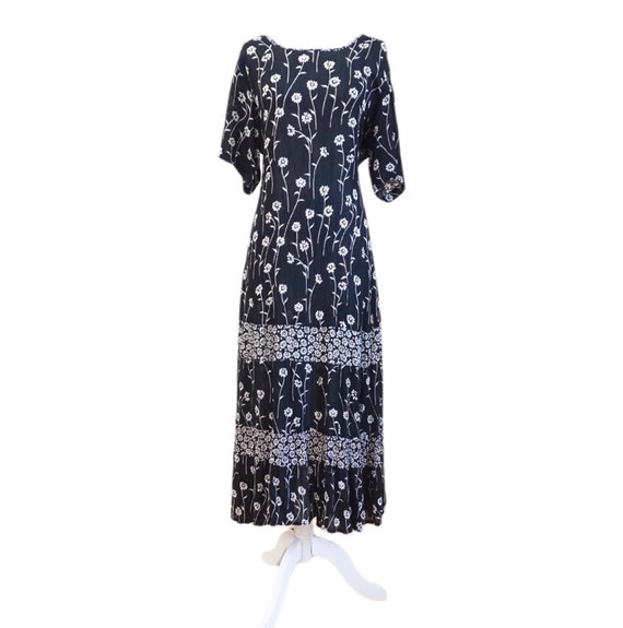 Vintage Black Floral Boho Maxi Dress