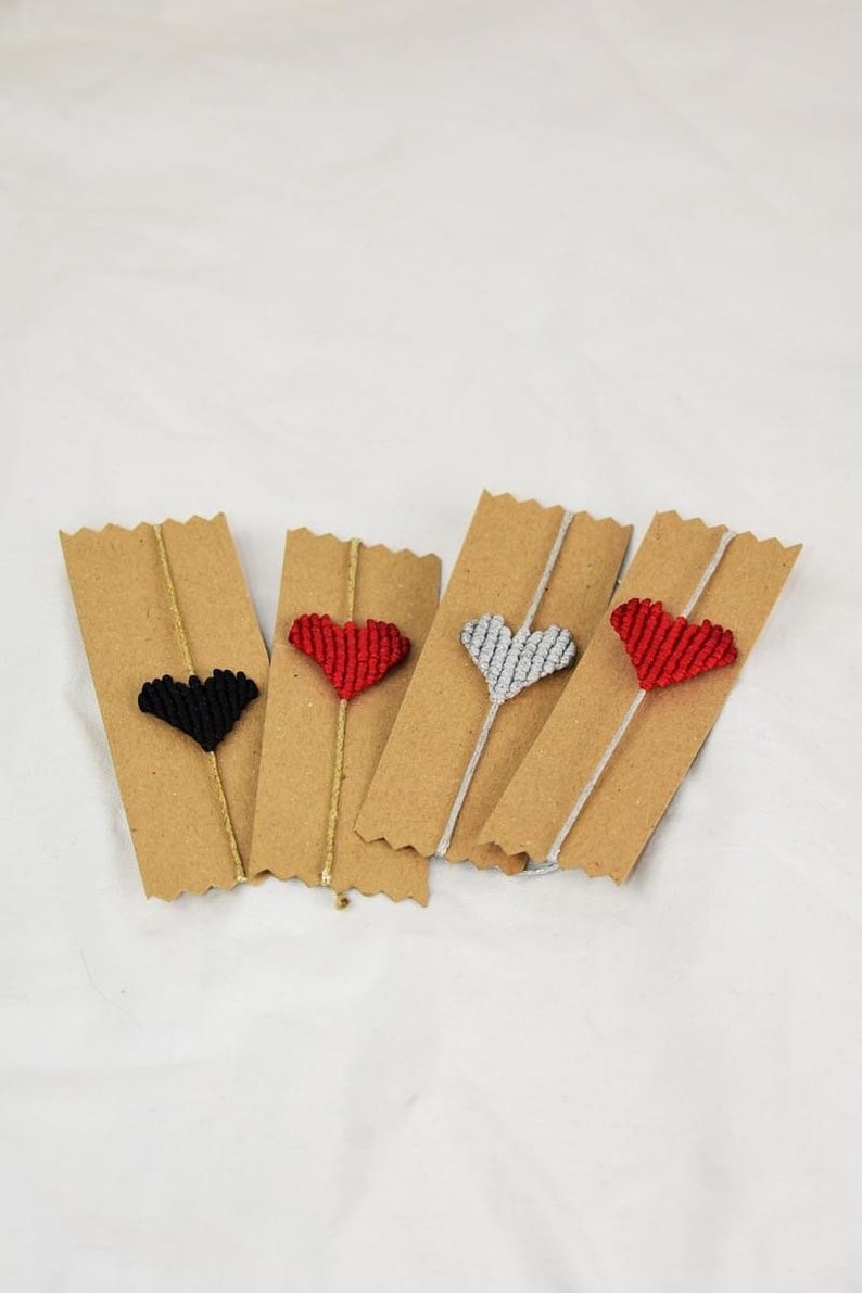 Bracelets de Valentines, bracelet de coeur, Macrame, main, bracelet damour, rouge et noir image 2