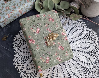 Vintage Stil florales Tagebuch mit Schloss und Schlüssel