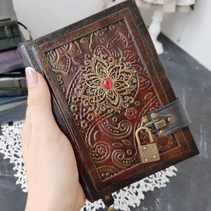 Fantasiedagboek met slot en sleutel, Gotisch dagboekcadeau