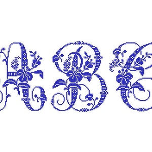 Peut inclure: Monogramme florale bleue avec les lettres "A & E" dans une police d'écriture cursive décorative.