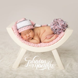 Crochet Baby Girl Elf Hat: Pink, White, and Grey Photo Prop