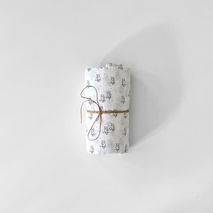 Muslin swaddle blanket, newborn muslin wrap, organic muslin wrap, gender neutral baby blanket