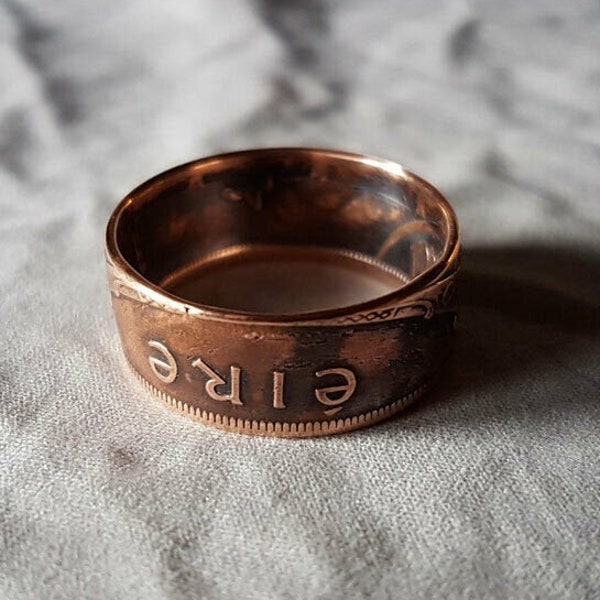Hand Made Coin Ring - Ireland / Éire 1942 Penny / Pingin - Size W / 21mm