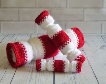 Santa Doorstop Knitting Pattern