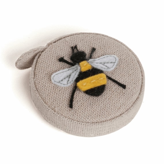 Tape Measure, Applique Bumble Bee, Novelty Retractable Measuring Tape,  Sewing Needlework Embroidery Gift, Christmas Birthday Mother's Day 