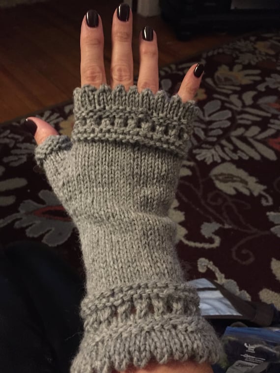 Items similar to Women's Fingerless Gloves on Etsy
