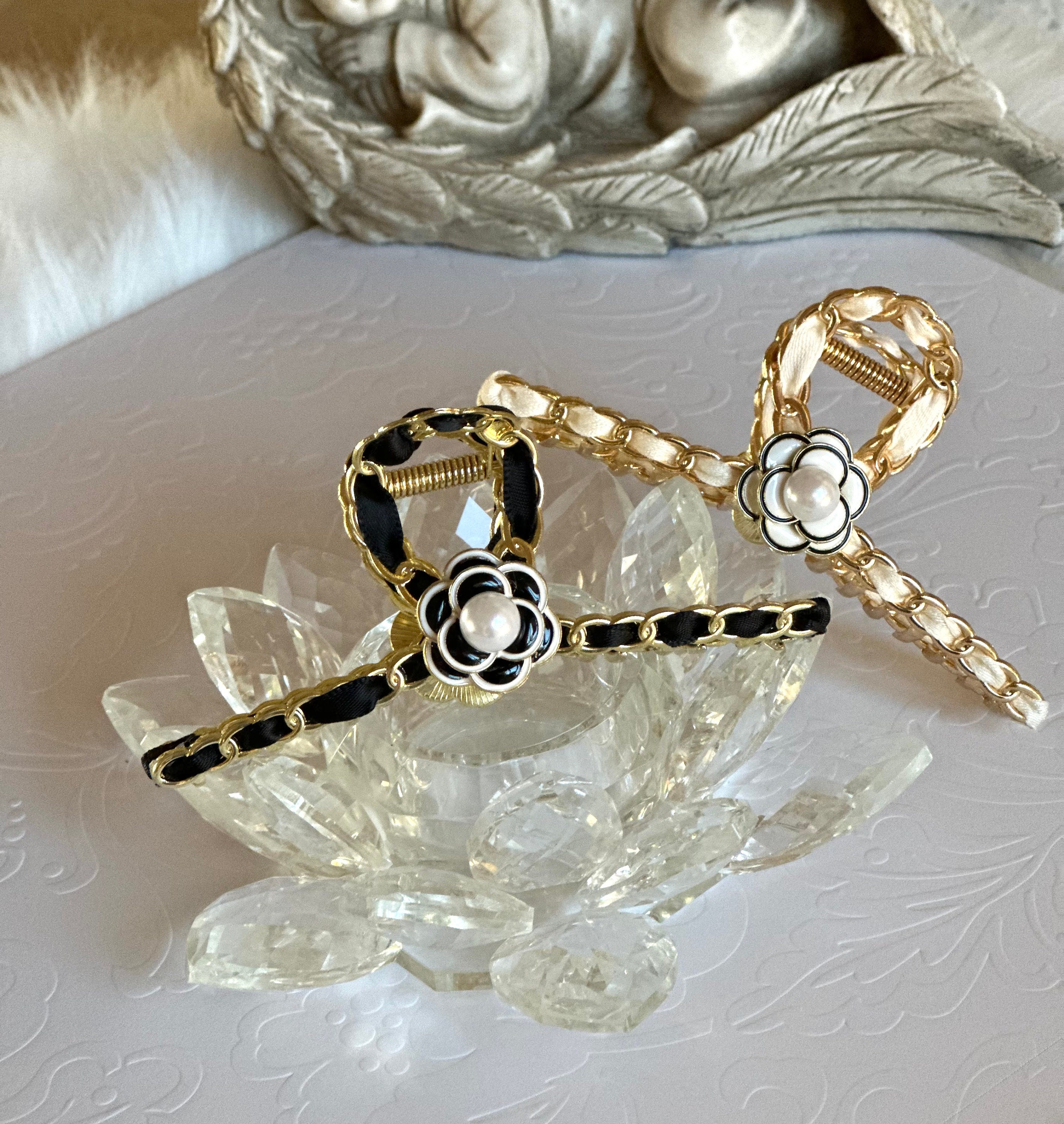 Chanel hair tie - Etsy 日本
