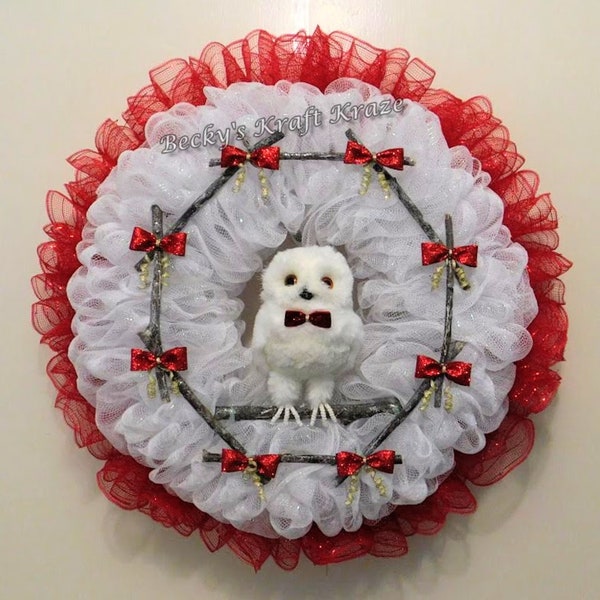 Beautiful Lighted Red and White Deco Mesh Wreath with White Owl. Perfect for Christmas and the Winter Months.