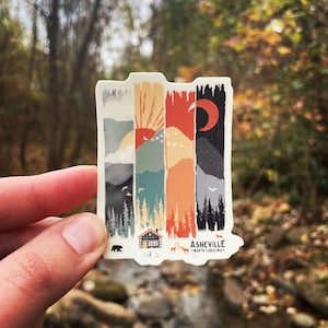 MOUNTAIN WETTER (Asheville) // Wetterfester Vinyl-Naturaufkleber // Bär, Fuchs, Hütte, Mond // Wasserflasche, Notebook, Auto, Laptop, Geschenk Natur