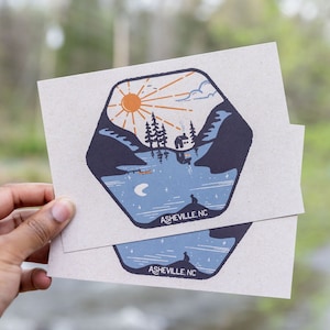 REFLEXIÓN // Regalo de Asheville // Postal de 5” x 7” 16PT