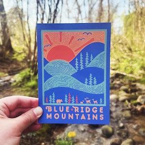 DAY RIDGE (Die Sonne scheint) // Blue Ridge Mountains Geschenk // 13 cm x 18 cm Postkarte