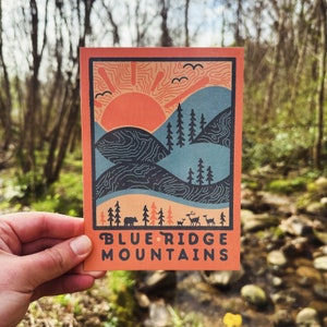 DAY RIDGE (O Sol Brilha) // Presente das Montanhas Blue Ridge // Cartão Postal 16PT 5” x 7”