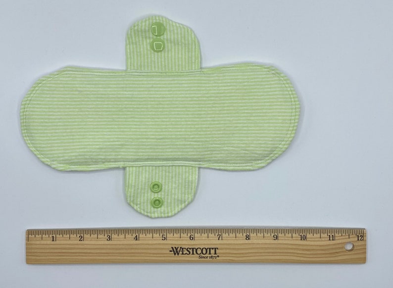 9 Single Layer Incontinence Pad Margarita Stripes