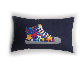 Blue Star Hi-Top Sneaker Coussin