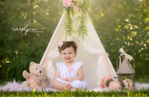 teepee baby photoshoot