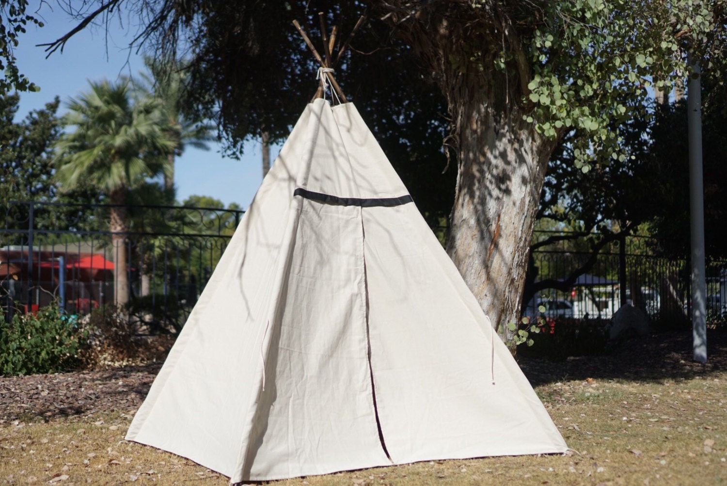 XL/XXL Twotone teepee, 8ft pole kids Teepee, large tipi, Play tent, wigwam or playhouse with