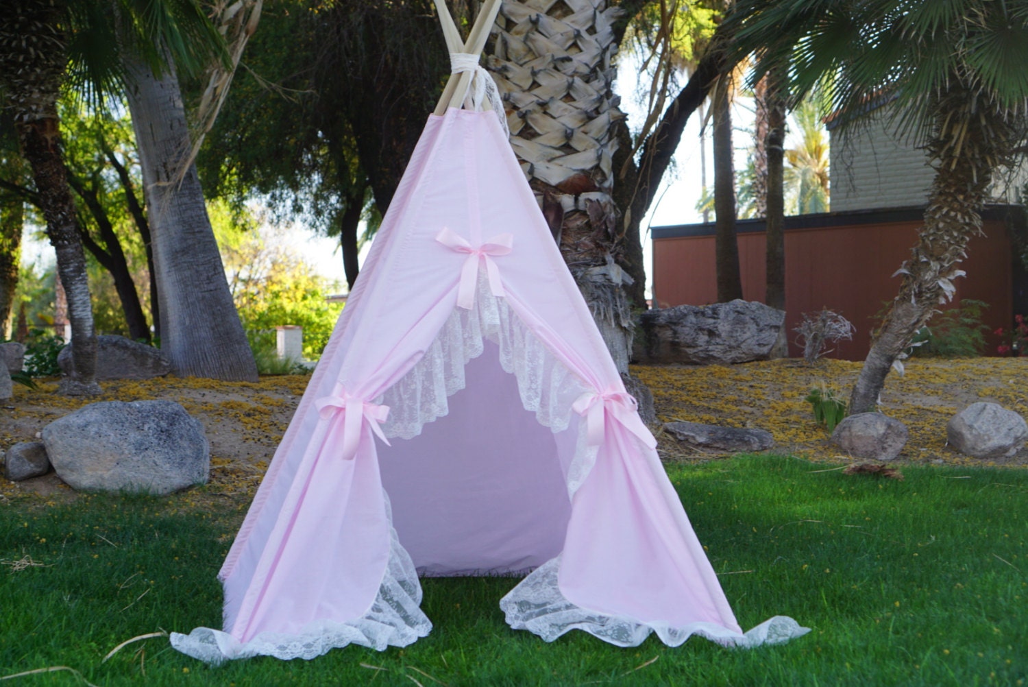 Tente tipi Pink Frill, tente tipi à volants avec tapis et oreiller 