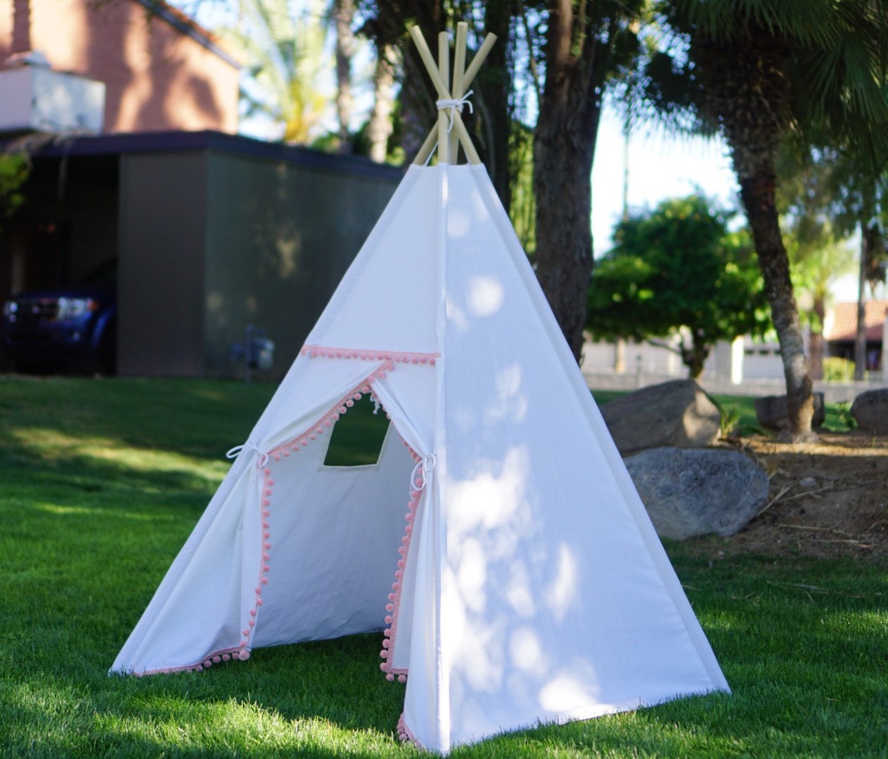 Color Pompom White canvas kids teepee/canvas Play tent / Tipi with