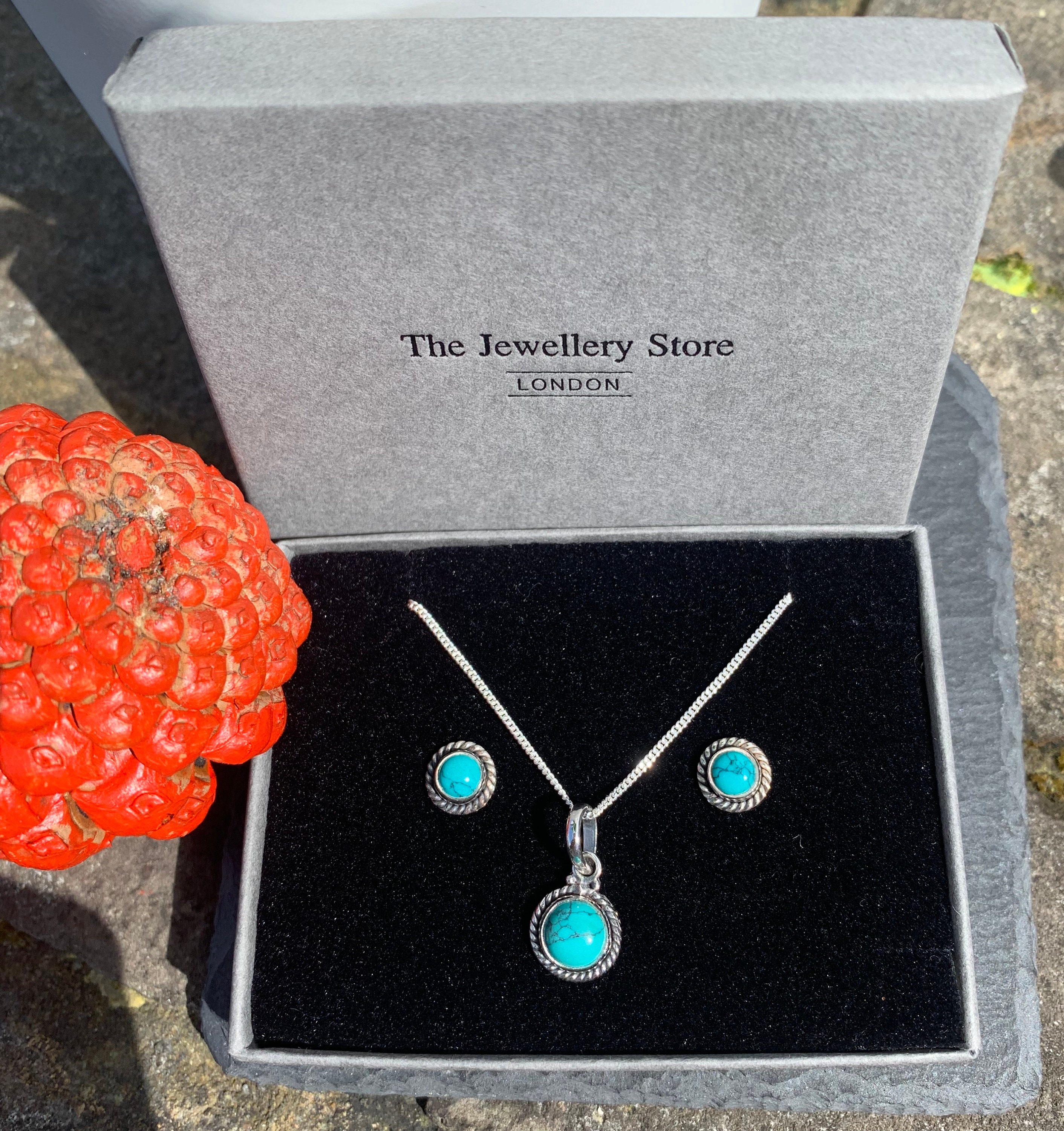 Zuni Sleeping Beauty Turquoise Necklace Earring Set - Native American Jewelry  Sets, Native American Necklaces, Zuni Jewelry
