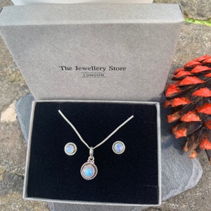 Round Moonstone jewellery set, sterling silver, round pendant necklace and studs, fine curb chain